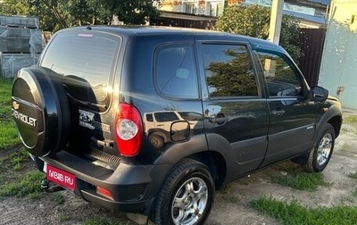 Chevrolet Niva I рестайлинг, 2010 год, 450 000 рублей, 1 фотография