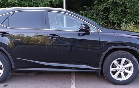 Lexus RX IV рестайлинг, 2017 год, 3 880 000 рублей, 5 фотография
