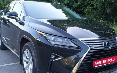 Lexus RX IV рестайлинг, 2017 год, 3 880 000 рублей, 4 фотография