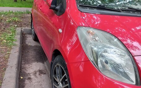 Toyota Yaris III рестайлинг, 2007 год, 700 000 рублей, 11 фотография