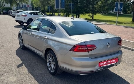 Volkswagen Passat B8 рестайлинг, 2016 год, 1 990 000 рублей, 4 фотография