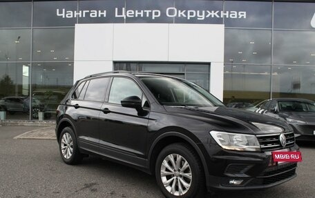Volkswagen Tiguan II, 2018 год, 2 000 200 рублей, 3 фотография