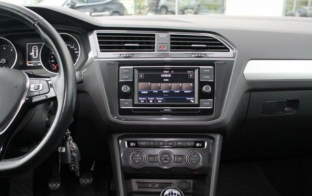 Volkswagen Tiguan II, 2018 год, 2 000 200 рублей, 11 фотография