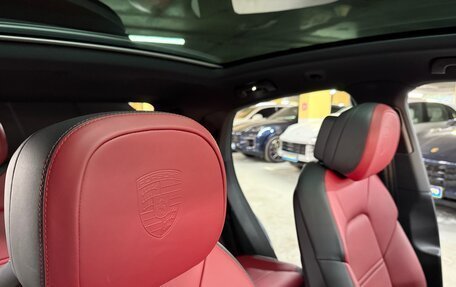 Porsche Cayenne III, 2025 год, 16 700 000 рублей, 18 фотография