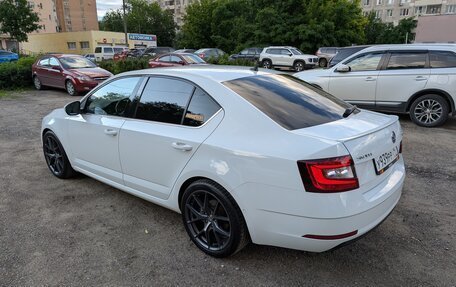 Skoda Octavia, 2018 год, 2 350 000 рублей, 2 фотография