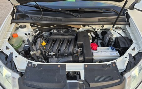 Renault Logan II, 2014 год, 900 000 рублей, 8 фотография