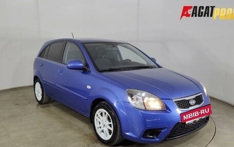 KIA Rio II, 2011 год, 730 000 рублей, 3 фотография