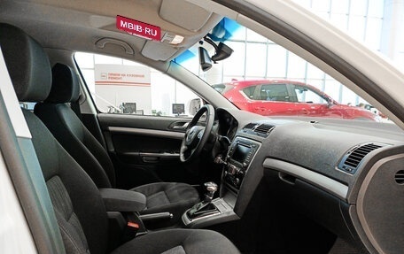 Skoda Octavia, 2011 год, 820 000 рублей, 11 фотография