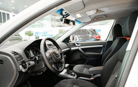 Skoda Octavia, 2011 год, 820 000 рублей, 16 фотография