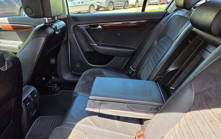 Volkswagen Passat B7, 2013 год, 1 100 000 рублей, 18 фотография