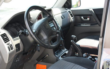 Mitsubishi Pajero III рестайлинг, 2004 год, 1 595 000 рублей, 8 фотография