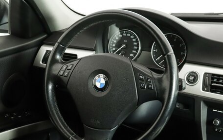 BMW 3 серия, 2010 год, 1 080 000 рублей, 15 фотография