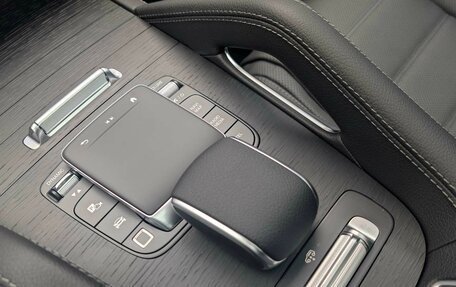 Mercedes-Benz GLS, 2025 год, 18 000 000 рублей, 15 фотография