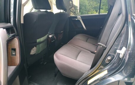 Toyota Land Cruiser Prado 150 рестайлинг 2, 2015 год, 3 399 000 рублей, 14 фотография
