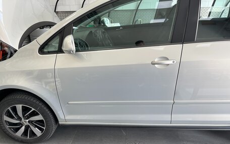 Volkswagen Golf Plus II, 2010 год, 690 000 рублей, 18 фотография