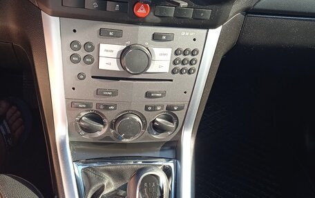 Opel Antara I, 2012 год, 1 179 000 рублей, 13 фотография