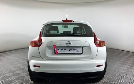 Nissan Juke II, 2014 год, 948 000 рублей, 6 фотография