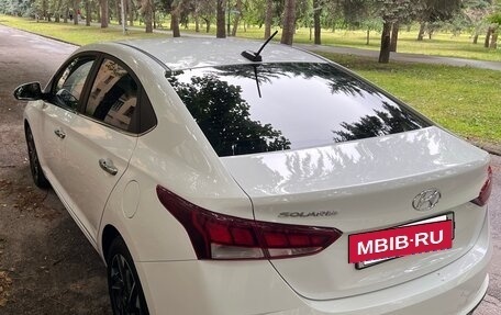 Hyundai Solaris II рестайлинг, 2021 год, 1 800 000 рублей, 6 фотография