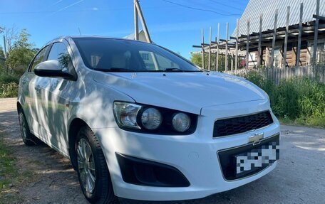 Chevrolet Aveo III, 2013 год, 650 000 рублей, 4 фотография