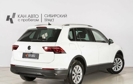 Volkswagen Tiguan II, 2021 год, 2 993 400 рублей, 2 фотография