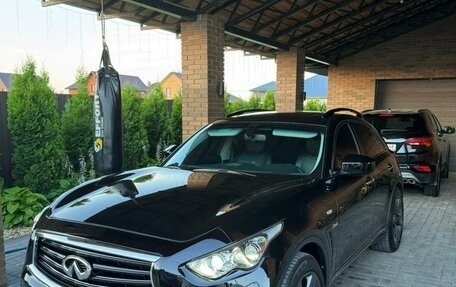 Infiniti QX70, 2014 год, 3 500 000 рублей, 1 фотография