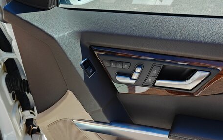 Mercedes-Benz GLK-Класс, 2012 год, 2 100 000 рублей, 15 фотография