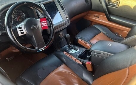 Infiniti FX I, 2005 год, 1 000 000 рублей, 8 фотография