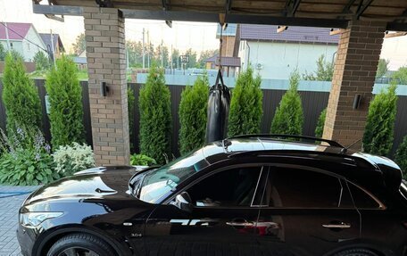 Infiniti QX70, 2014 год, 3 500 000 рублей, 14 фотография
