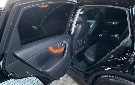 Infiniti QX70, 2014 год, 3 500 000 рублей, 13 фотография
