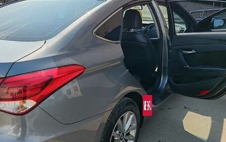 Hyundai i40 I рестайлинг, 2015 год, 1 450 000 рублей, 11 фотография
