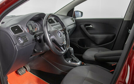 Volkswagen Polo VI (EU Market), 2016 год, 1 070 000 рублей, 9 фотография