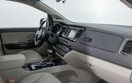 KIA Carnival III, 2018 год, 2 870 000 рублей, 7 фотография