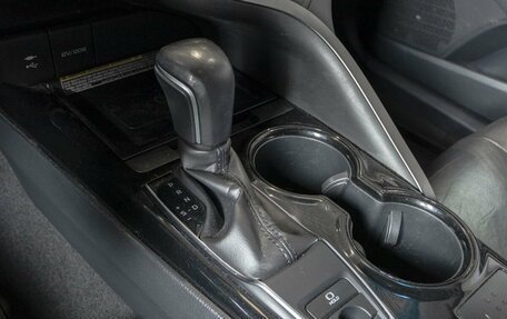 Toyota Camry, 2018 год, 2 495 000 рублей, 5 фотография