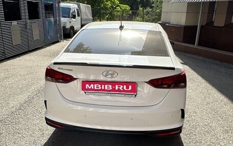 Hyundai Solaris II рестайлинг, 2022 год, 2 200 000 рублей, 3 фотография