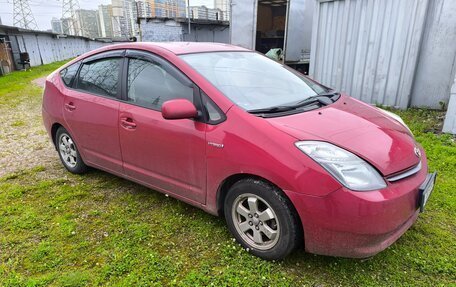 Toyota Prius, 2006 год, 600 000 рублей, 3 фотография