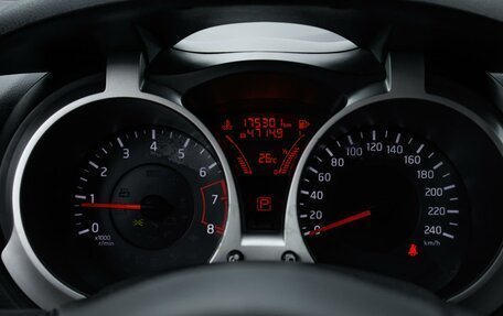 Nissan Juke II, 2013 год, 1 349 000 рублей, 21 фотография