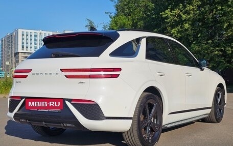 Genesis GV70, 2021 год, 4 300 000 рублей, 5 фотография