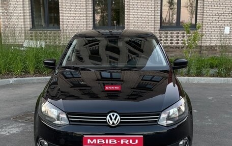 Volkswagen Polo VI (EU Market), 2014 год, 1 019 000 рублей, 1 фотография