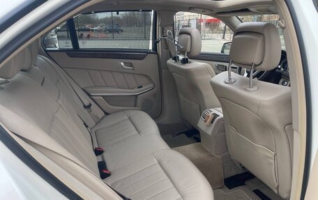 Mercedes-Benz E-Класс, 2015 год, 2 150 000 рублей, 11 фотография