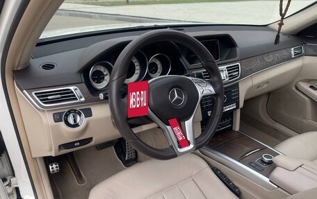 Mercedes-Benz E-Класс, 2015 год, 2 150 000 рублей, 13 фотография