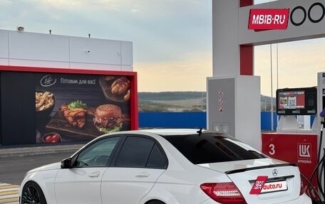 Mercedes-Benz C-Класс, 2013 год, 1 800 000 рублей, 16 фотография