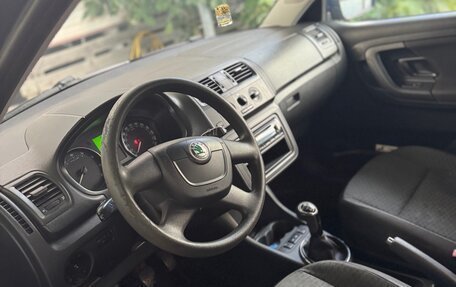 Skoda Fabia II, 2012 год, 600 000 рублей, 6 фотография