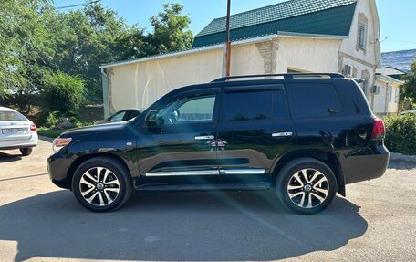 Toyota Land Cruiser 200, 2010 год, 2 850 000 рублей, 5 фотография