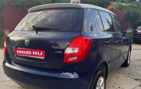 Skoda Fabia II, 2012 год, 600 000 рублей, 3 фотография