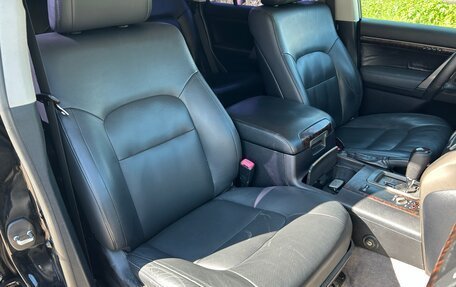 Toyota Land Cruiser 200, 2010 год, 2 850 000 рублей, 13 фотография