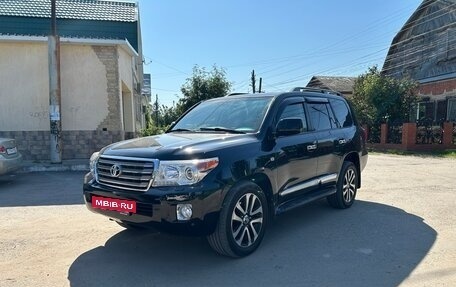 Toyota Land Cruiser 200, 2010 год, 2 850 000 рублей, 9 фотография