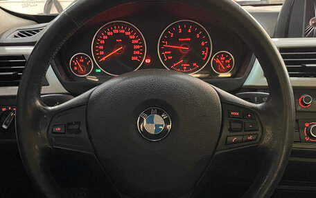 BMW 3 серия, 2014 год, 1 419 000 рублей, 12 фотография