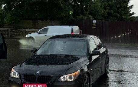 BMW 5 серия, 2007 год, 1 350 000 рублей, 4 фотография