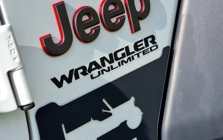 Jeep Wrangler, 2020 год, 4 290 000 рублей, 10 фотография