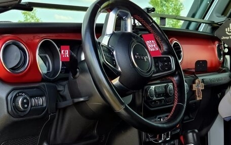 Jeep Wrangler, 2020 год, 4 290 000 рублей, 13 фотография